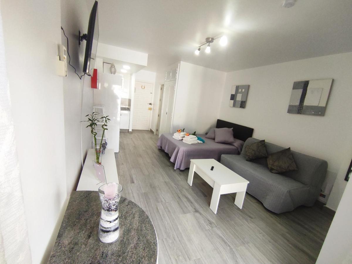 Estudio Jupiter Benalmadena Cerca Playa Apartment Exterior photo