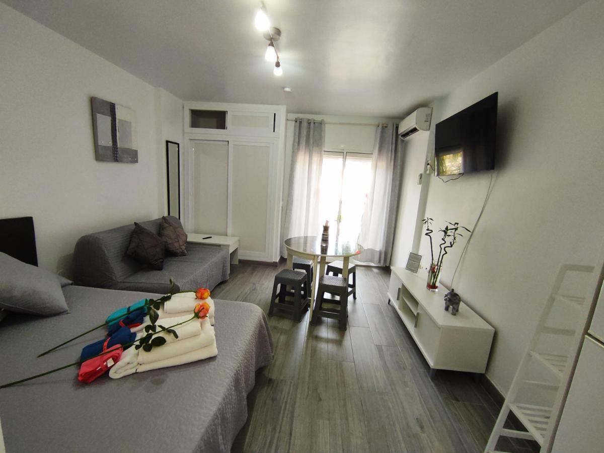 Estudio Jupiter Benalmadena Cerca Playa Apartment Exterior photo